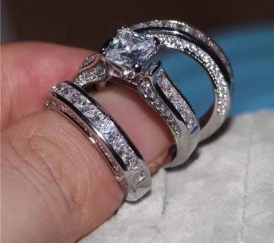 Engagement Ring With Box
