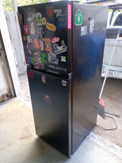 Vissani refrigerator