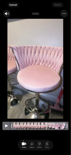 Pink velevte barstools