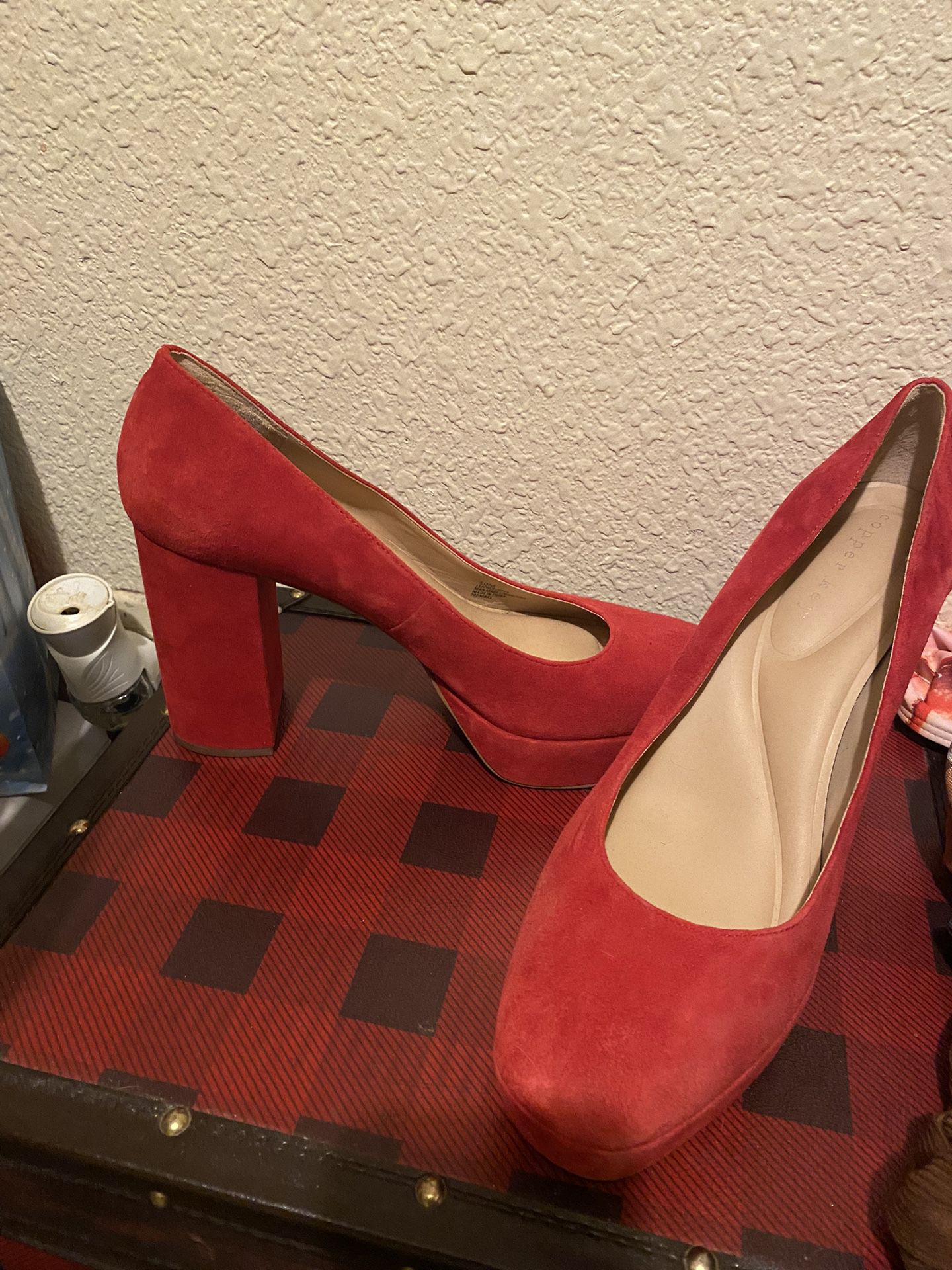 red high heels size 10
