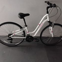 BICYCLE TREK 21 SPEED SIZE 29 BRAND NEW 