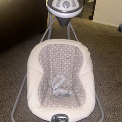 Graco Baby Swing 