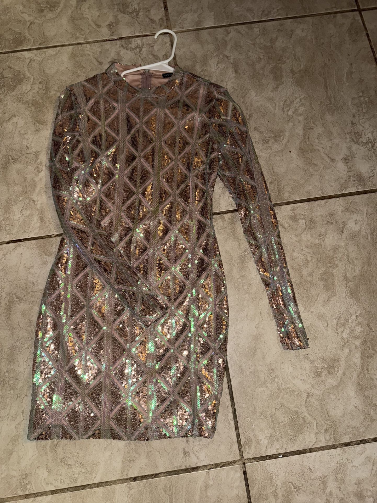 Capital Babe Sequin Mini Dress - Rose Gold MEDIUM