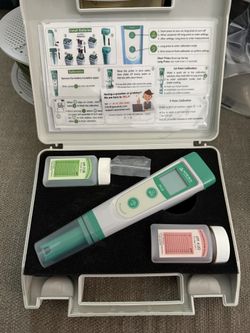 Aquarium Supplies - Apera Ph Tester Kit (PH20) & Hanna Instruments Phosphate Checker (HI713)