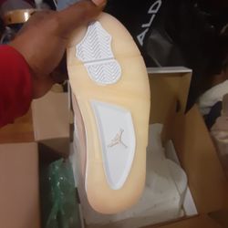 Jordan 4 Retro Shimmer 