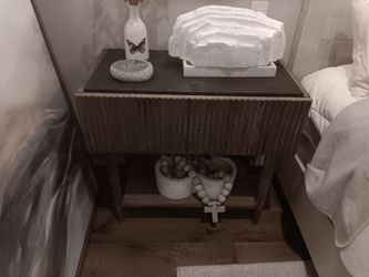 Night stand