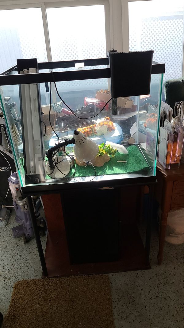 56 gallon fish tank with stand for Sale in Clearwater, FL - OfferUp