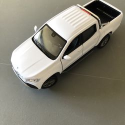 Car Toy Model Mercedes-Benz X-class