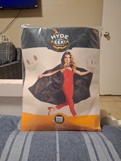 Hyde and Seek Adult Hooded Black Cape Halloween Costume One Size New 