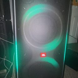 JBL Partybox 710