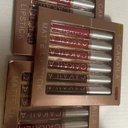 Cakaila Matte Lipstick Set