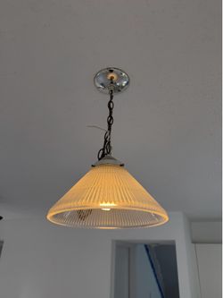 Ceiling light with 3 Ft chain