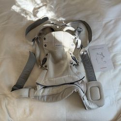   BabyBjorn - Baby Carrier - Harmony