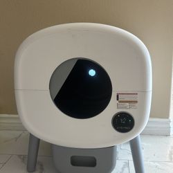 Automatic Cat Litter Box  Large Capacity, App Control with Safety Sensors, Removable Washable Liner