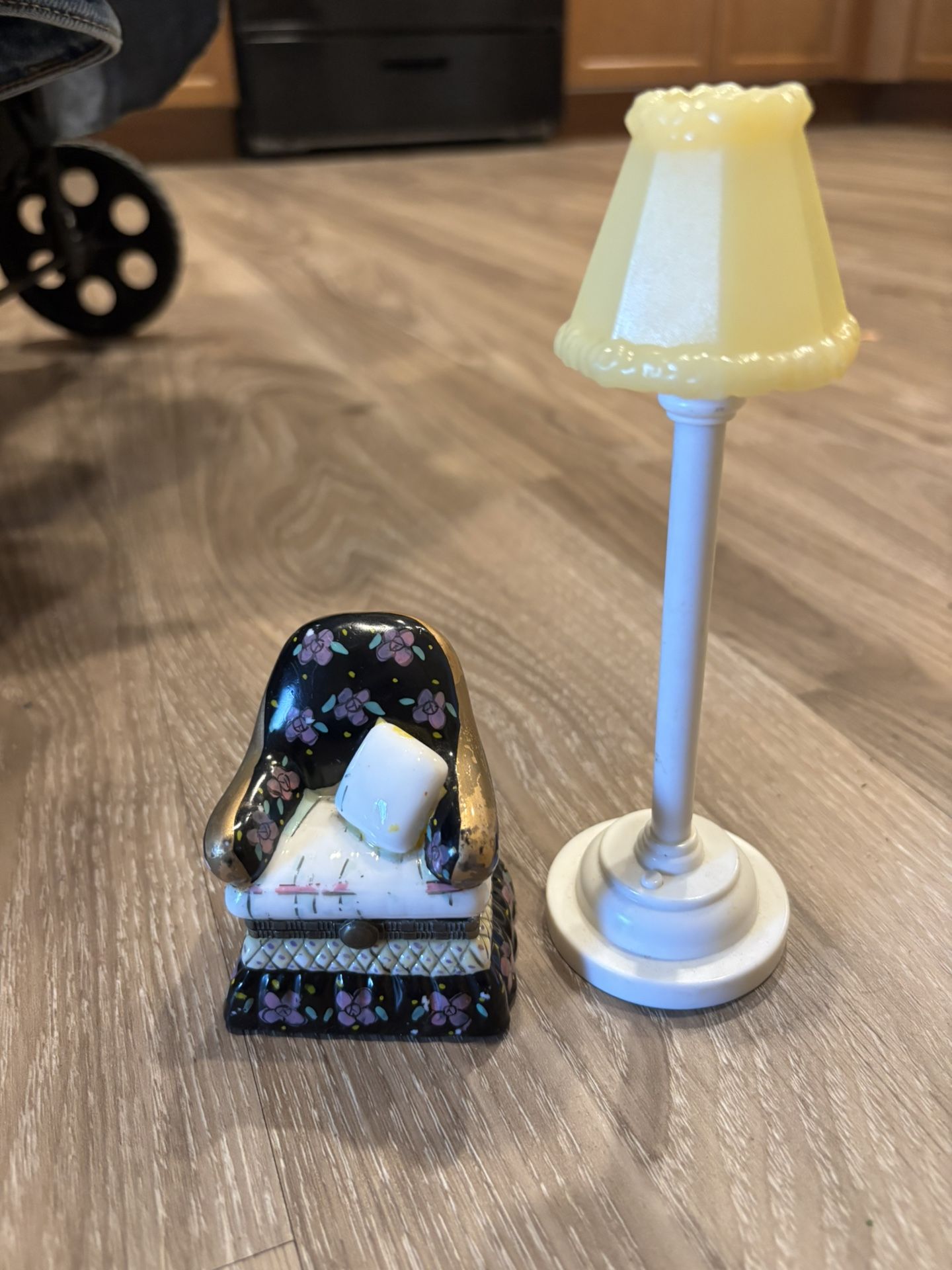 Miniature Dollhouse Furniture Standing Lamp And Chair Limoge