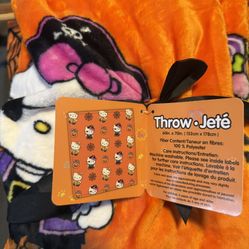 Hello Kitty Halloween Blanket