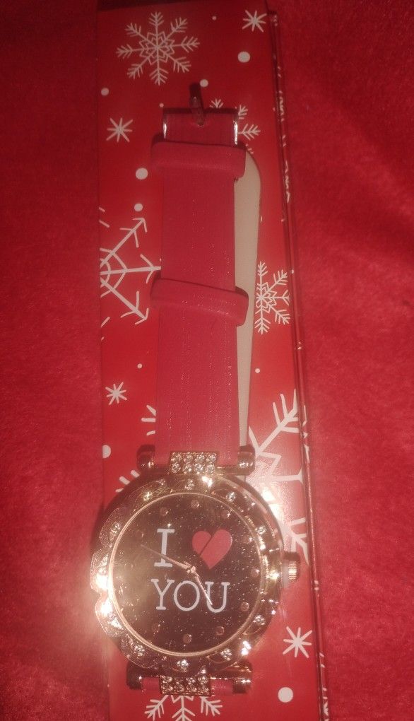 Red I ♥️ U WATCH