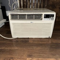 AIR CONDITIONER LG