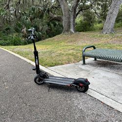 Electric Scooter (Emove Cruiser)
