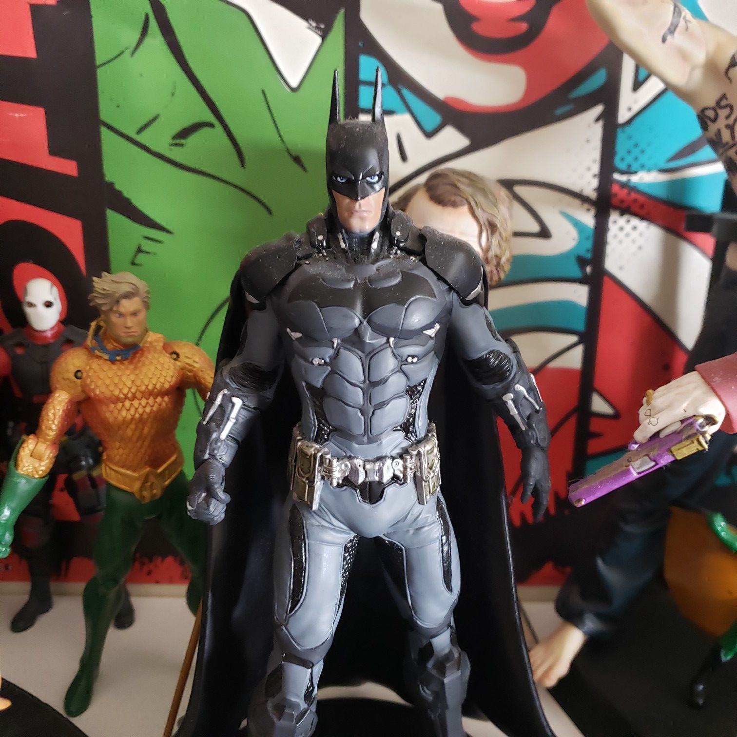 Batman Arkham knight statue
