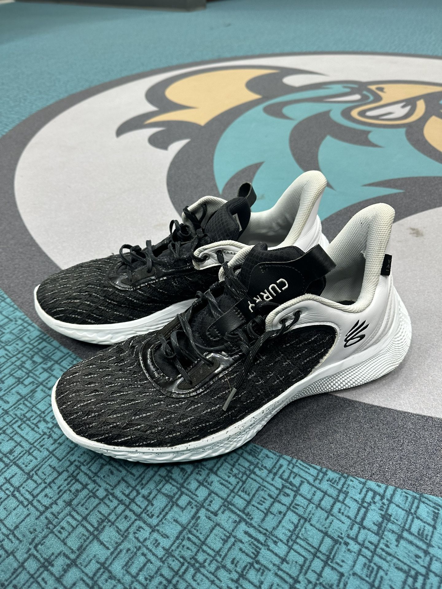 Curry Basketball Shoes