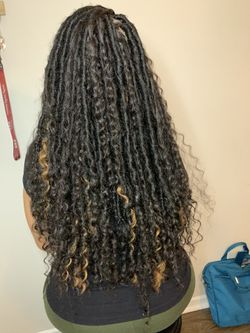 Crochet faux locs w Jewelry for sale!