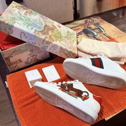 Gucci Sneakers