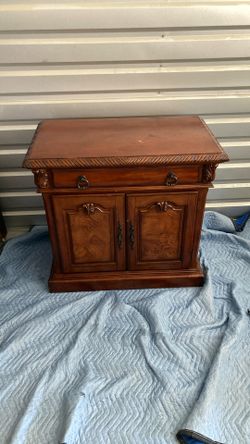 Two Solid Wood Mahogany Stained Night Stands