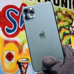 iPhone 11 Pro Max  Unlocked 