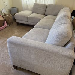 Couch L Shaped 