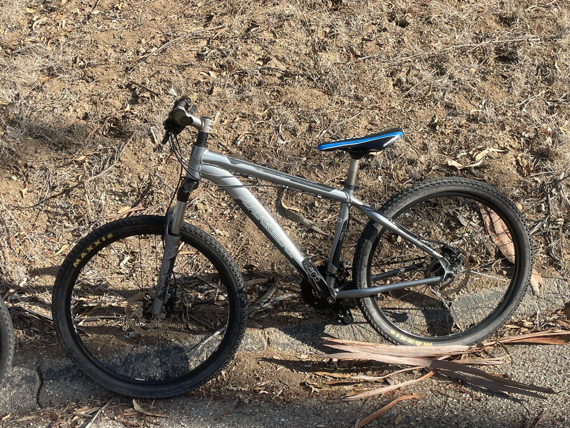 Trek 4 Series Alpha Aluminum 4500