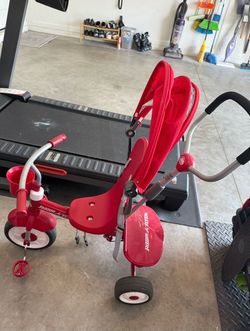 Trike radio flyer