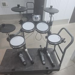 Simmons Electonci Drum Set