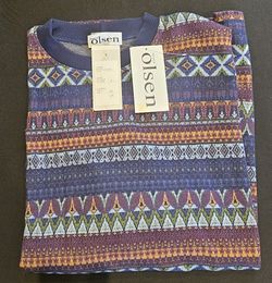 NEW! Womens Size (M) Olsen brand sweater