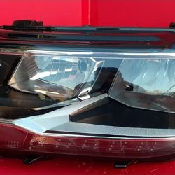 2017 2018 2019 Volkswagen Tiguan Left Headlight Halogen LED Used OEM