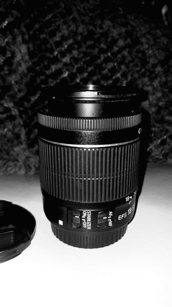 18-55mm EF-S Canon