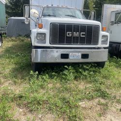 24 Foot Curtain side Truck