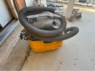 dewalt vacuum