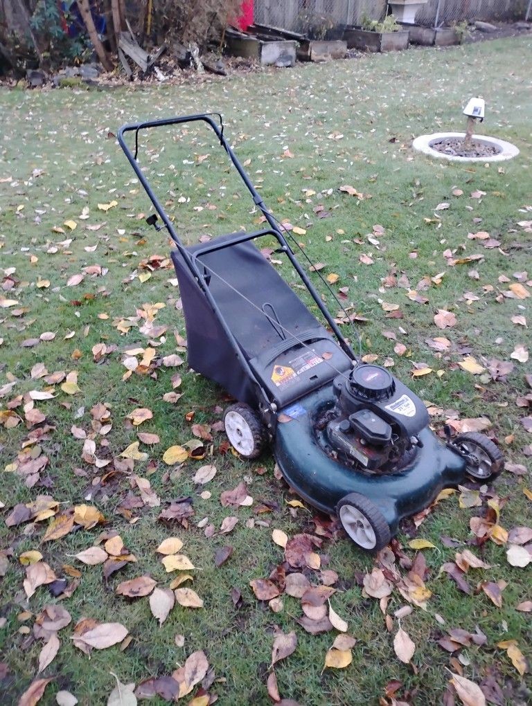 Briggs And Stratton Lawn Mower 