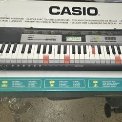 Casio Keyboard  With Stand