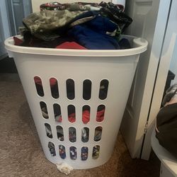 Hamper Full Of Boys Clothes 5/6-8t  &Etc Items $25