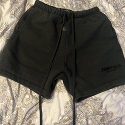 essential shorts