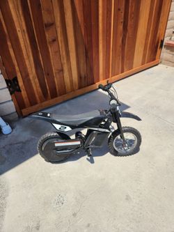 Electric kids moto