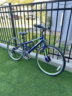 DIAMONDBACK INSIGHT YOUTH HYBRID BIKE 24” Wheels 