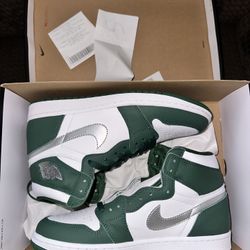 Jordan 1 Retro High OG Sz 9