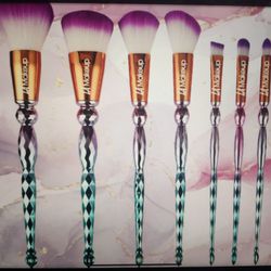 7 Pcs Beautiful Makeup Brush Set