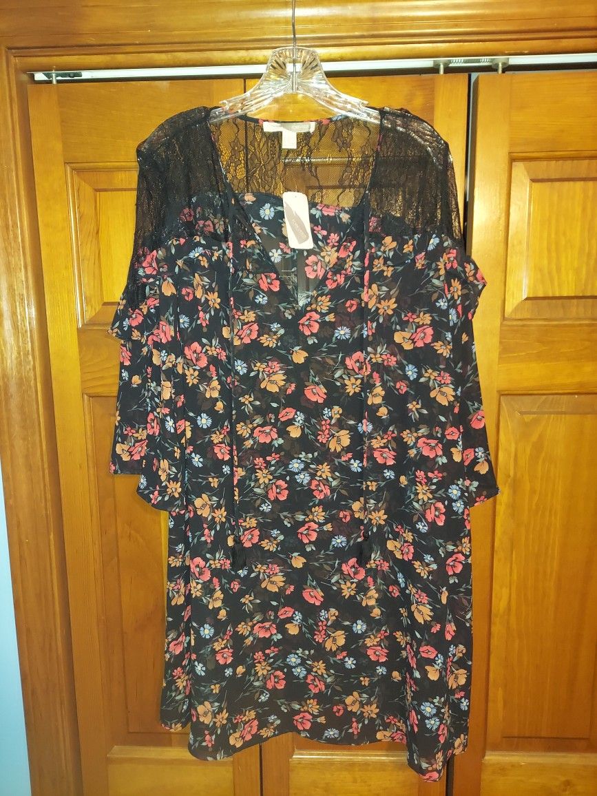 WOMENS XL SHORT LE BLACK/RED DRESS FROM FOREVER 21 NEW WITH TAG