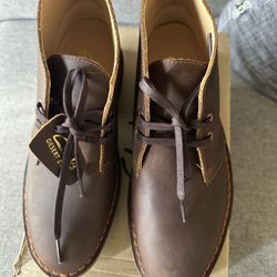 Clarks Leather Desert Boot 2 Beeswax Jaune Miel For Women. Size 7 1/2 M