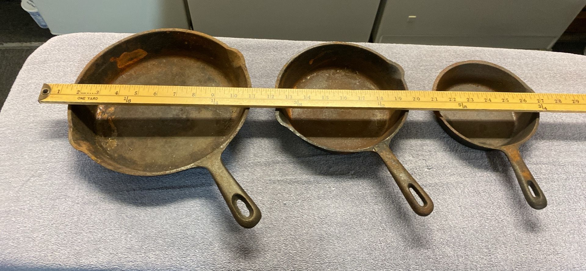 Caston Skillets