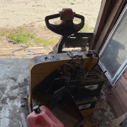Electric Pallet Jack. Was Bought And Never Used